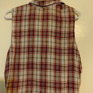 Cute summer shirt,size small. Perfect condition.